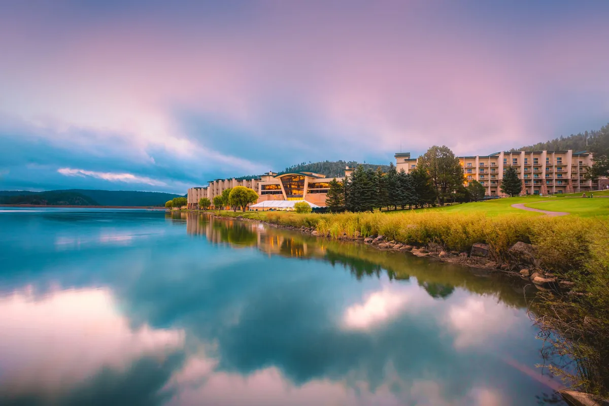 Inn of the Mountain Gods beside the lake and forest